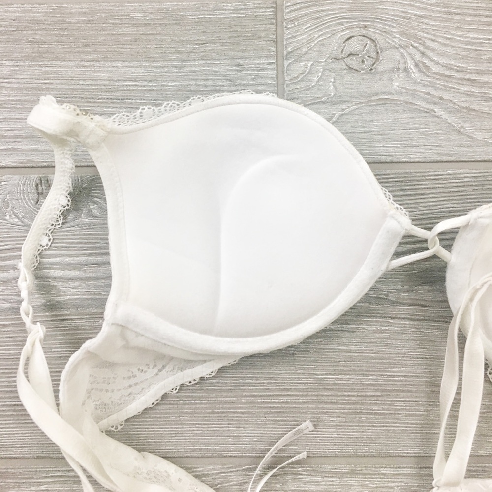 Victoria Secret "I DO" Collection White Lace Bra - Picture 4 of 5